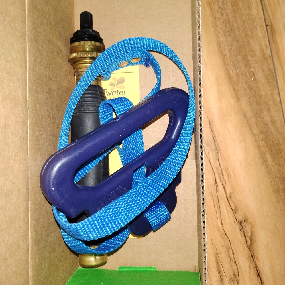 SAFE-T-SEAL Test Plug - Picture 6 of 9